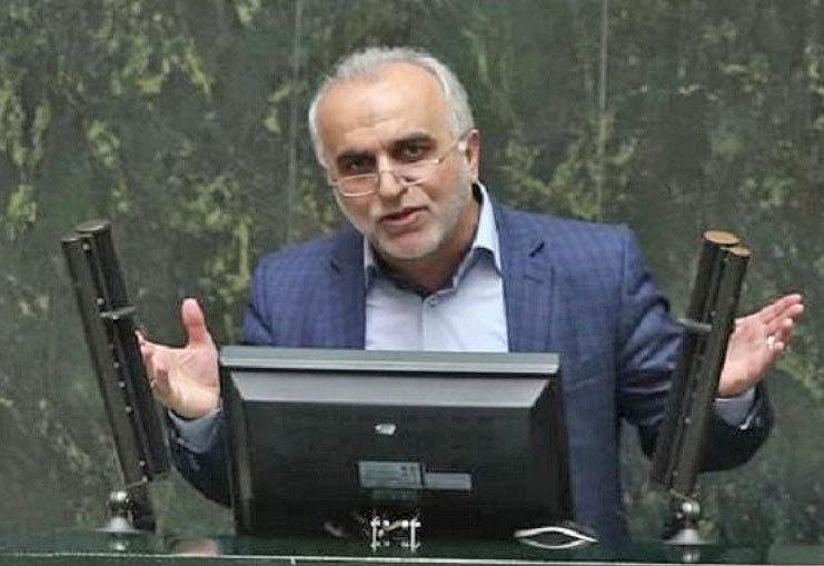2 کارت زرد مجلس به وزیر اقتصاد در یک روز 2 کارت زرد مجلس به وزیر اقتصاد در یک روز