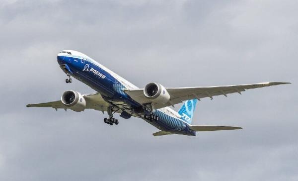 تصاویر تیک آف عجیب و غریب بوئینگ 777X ، مانور خیره کننده این هواپیما را ببینید