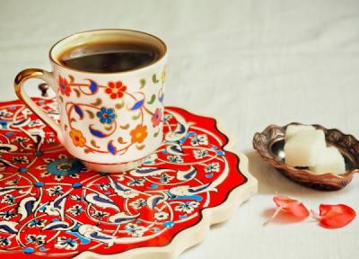 18 تا از دنج ترین کافه ها و شربت خانه های اصفهان