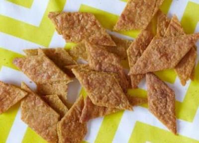 طرز تهیه کراکر خانگی با بروکلی و پنیر چدار